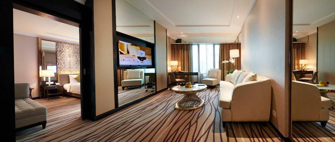 Hotel Dorsett Kuala Lumpur Exterior foto A suite at the hotel